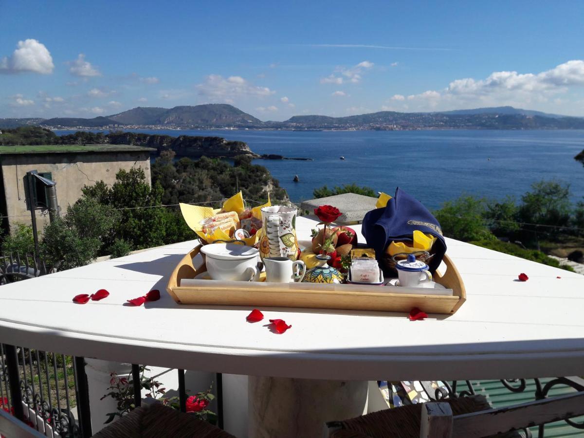 B&B Dea Fortuna Bacoli Bagian luar foto