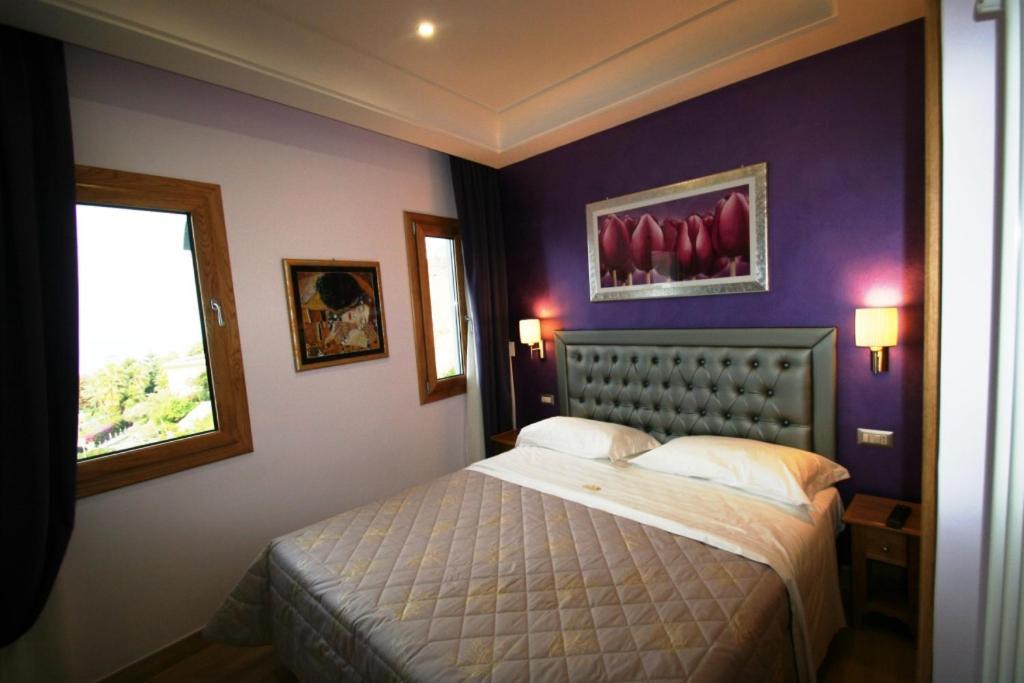 B&B Dea Fortuna Bacoli Bagian luar foto