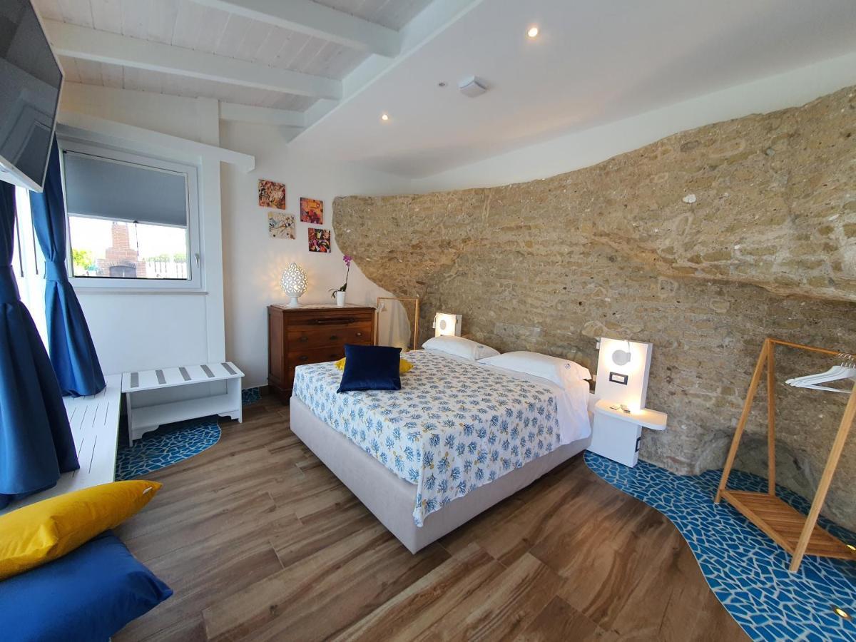 B&B Dea Fortuna Bacoli Bagian luar foto